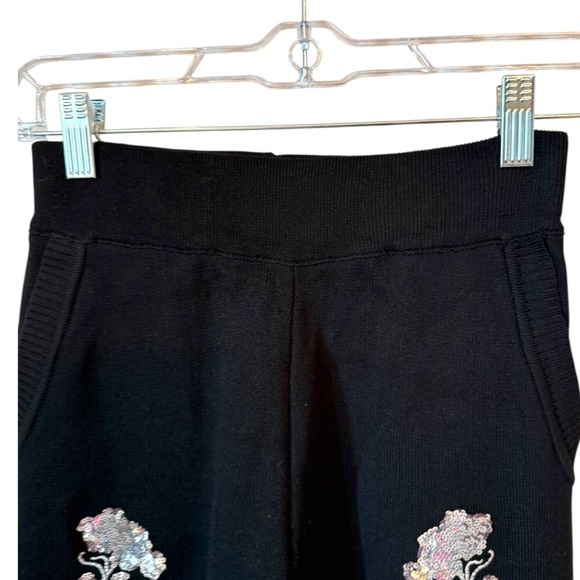 Hand Beaded Knit Sweater Set The Kinrey - Picture 4 of 12